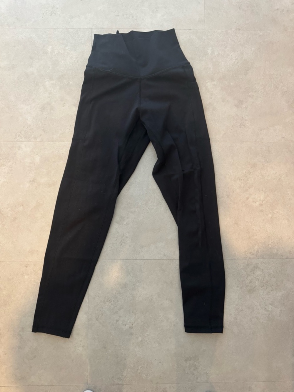 High-Waist Black Leggings with Sculpting Waistband